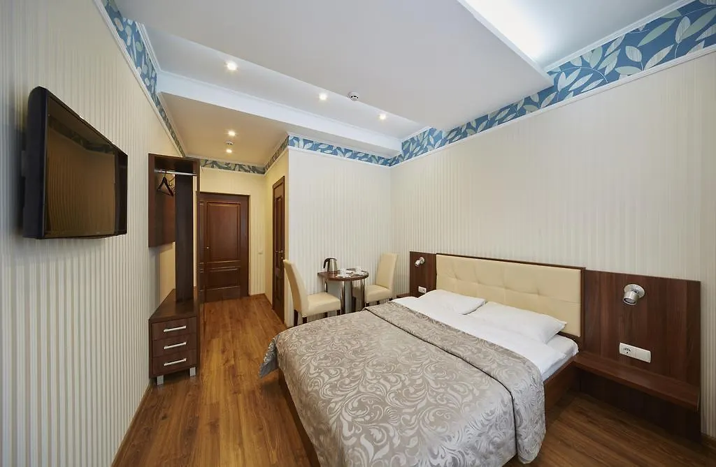 Three Crowns Hotel Leopoli Ucraina