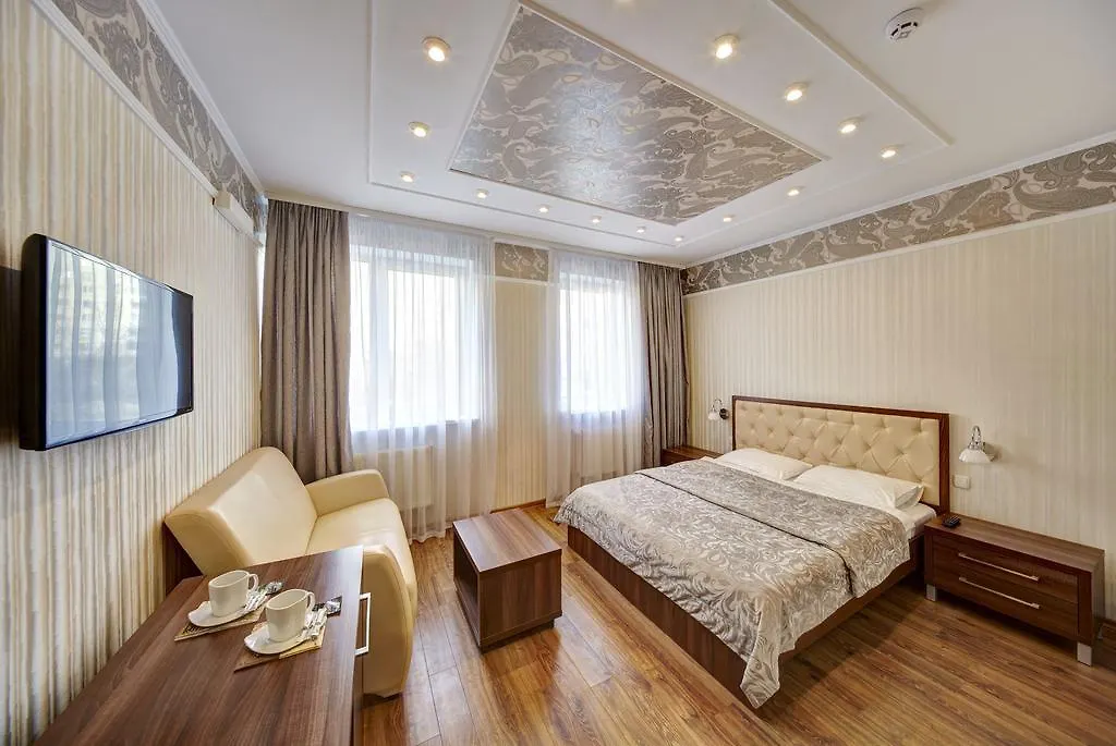 Three Crowns Hotel Leopoli